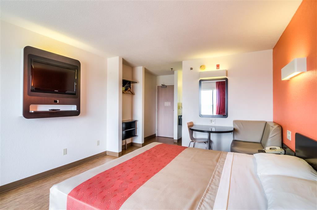 Motel 6 Нормъл Стая снимка